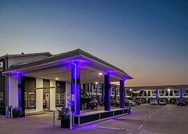 Studio 6 Fort Worth, TX -Stockyards East