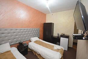 New Metropole Hotel