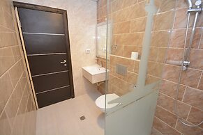 New Metropole Hotel