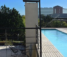 Casa Campus Pilar Suites