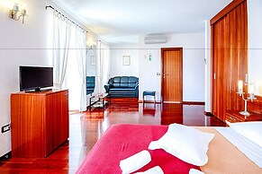 Villa Slika