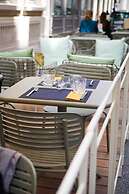 Globe et Cecil Hôtel