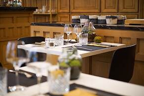 Globe et Cecil Hôtel