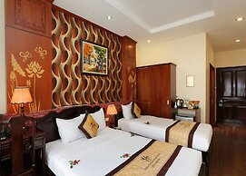 Hanoi Golden Charm Hotel