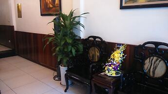 Hanoi Golden Charm Hotel