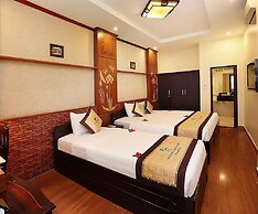 Hanoi Golden Charm Hotel