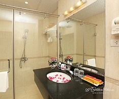 Hanoi Golden Charm Hotel