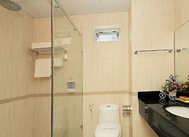 Hanoi Golden Charm Hotel