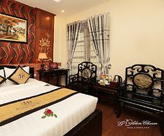 Hanoi Golden Charm Hotel