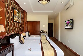 Hanoi Golden Charm Hotel