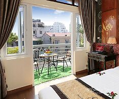 Hanoi Golden Charm Hotel