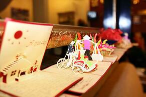 Hanoi Golden Charm Hotel