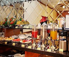 Hanoi Golden Charm Hotel