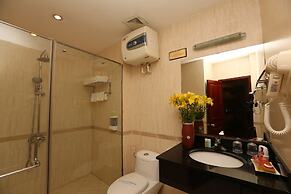 Hanoi Golden Charm Hotel