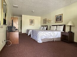 Four Seasons Motel
