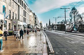 Tony Asga - Tony's Apartments