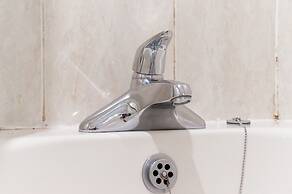 Tony Asga - Tony's Apartments