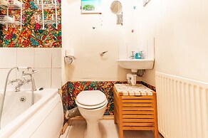 Tony Asga - Aisha.Sakina Apartments