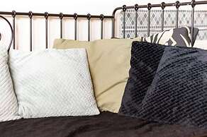 Tony Asga - Aisha.Sakina Apartments