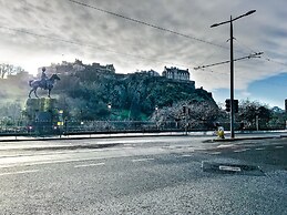 Tony Asga - Aisha.Sakina Apartments