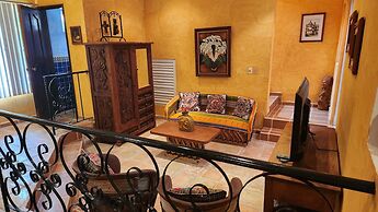 Casa Colonial
