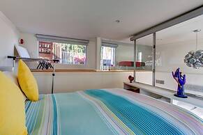 Beverly Hills Modern Guesthouse