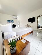 Nautilus By La Jamaca Hotels-Downtown La Parguera