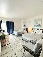 Nautilus By La Jamaca Hotels-Downtown La Parguera