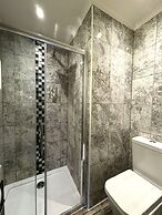 Riverside Hotel Bed and Breakfast