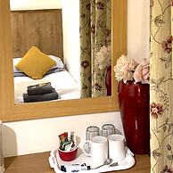 Riverside Hotel Bed and Breakfast