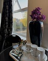 Riverside Hotel Bed and Breakfast