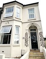 Riverside Hotel Bed and Breakfast