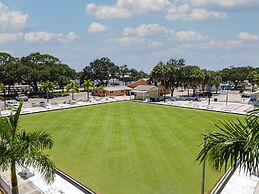 Sun Outdoors Sarasota