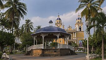 Concierge Plaza la Villa