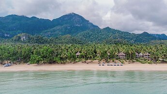 Daluyon Beach and Mountain Resort