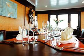 Legend Halong Private Cruise