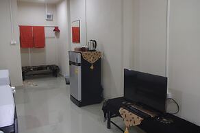 Thai House Beach Resort