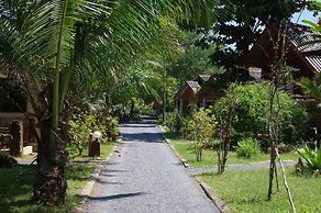 Thai House Beach Resort
