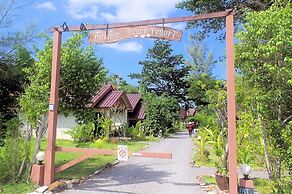 Thai House Beach Resort