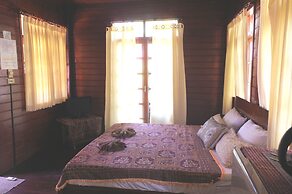 Thai House Beach Resort