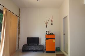 Thai House Beach Resort