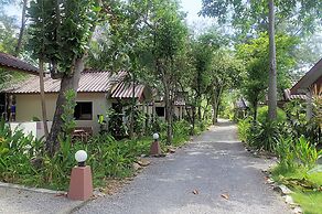 Thai House Beach Resort