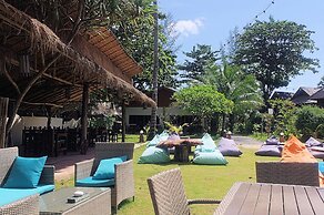 Thai House Beach Resort