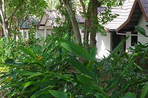 Thai House Beach Resort