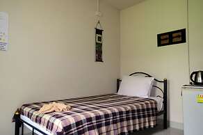 Thai House Beach Resort