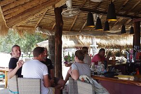 Thai House Beach Resort