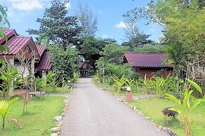 Thai House Beach Resort