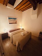 Idolina Guest House