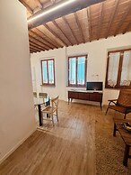 Idolina Guest House