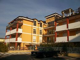 Residence Garda Palace